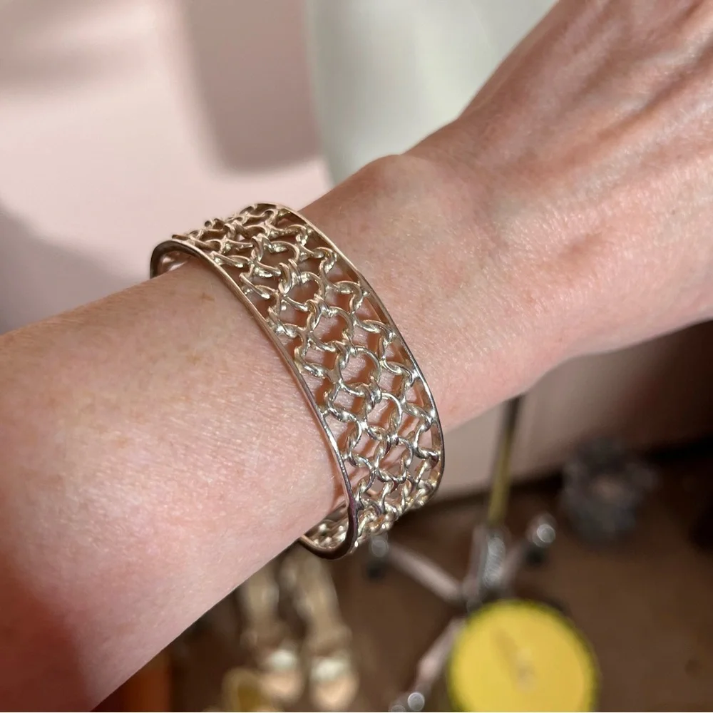 Vintage .925 sterling silver southwestern Woven Wide cuff Bracelet
